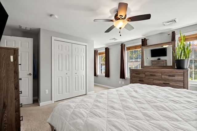 72 Hoover St, Taunton, MA 02780