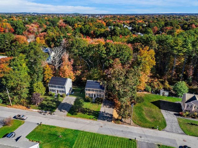 72 Hoover St, Taunton, MA 02780