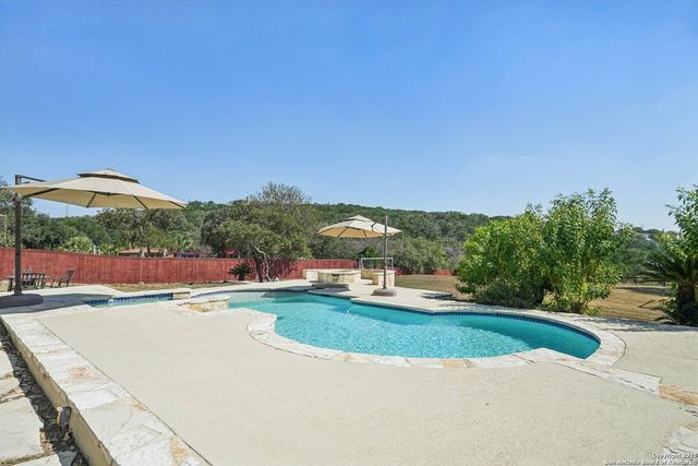 718 Ruidosa Downs, Helotes, TX 78023