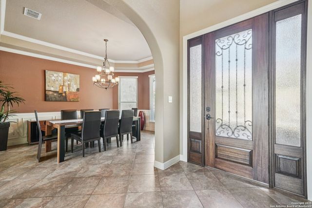 718 Ruidosa Downs, Helotes, TX 78023