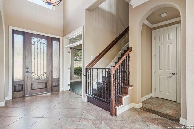 718 Ruidosa Downs, Helotes, TX 78023