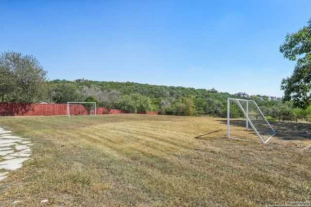 718 Ruidosa Downs, Helotes, TX 78023