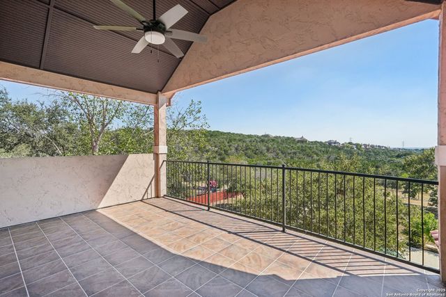 718 Ruidosa Downs, Helotes, TX 78023