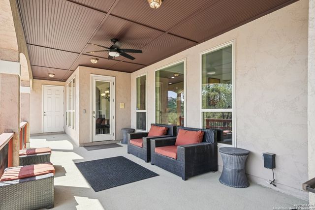 718 Ruidosa Downs, Helotes, TX 78023