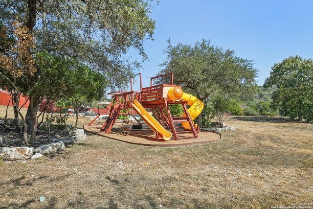 718 Ruidosa Downs, Helotes, TX 78023