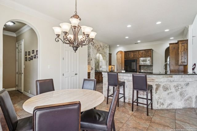 718 Ruidosa Downs, Helotes, TX 78023