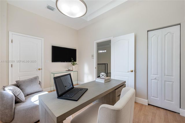 1511 Agua Ave, Coral Gables, FL 33156