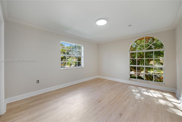 1511 Agua Ave, Coral Gables, FL 33156