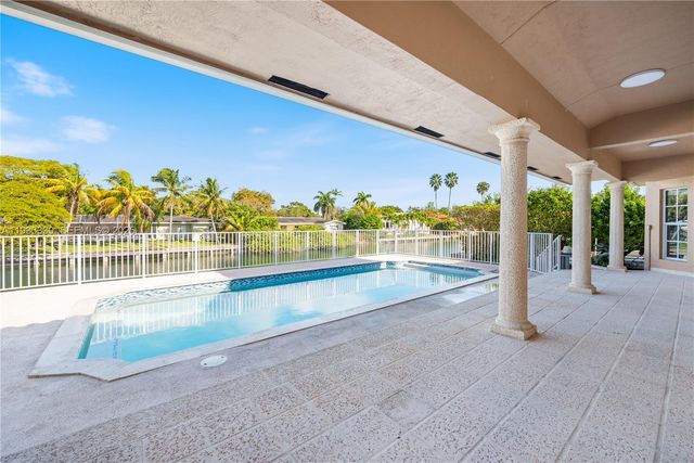 1511 Agua Ave, Coral Gables, FL 33156