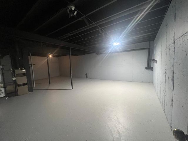 1333 Court O Avenue 4, Hanover Park, IL 60133