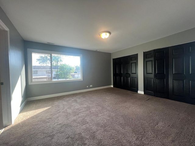 1333 Court O Avenue 4, Hanover Park, IL 60133