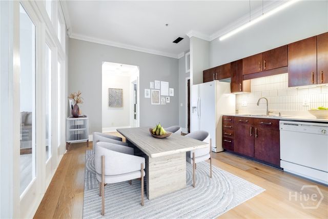 1835 Skidaway Road 204, Savannah, GA 31404