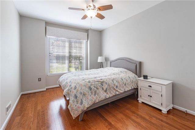 1192 Creek Cove, Hamilton Twp, OH 45039