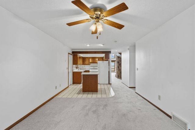 1445 Londondale, Newark, OH 43055