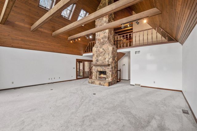 1445 Londondale, Newark, OH 43055