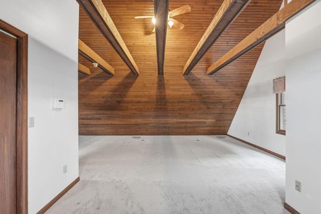 1445 Londondale, Newark, OH 43055