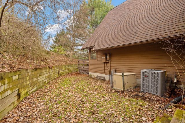 1445 Londondale, Newark, OH 43055