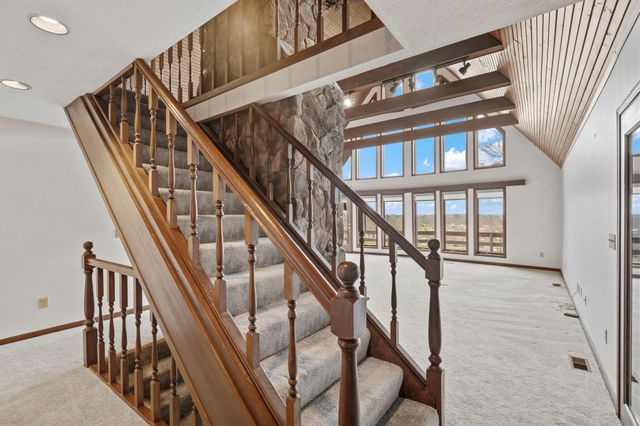 1445 Londondale, Newark, OH 43055