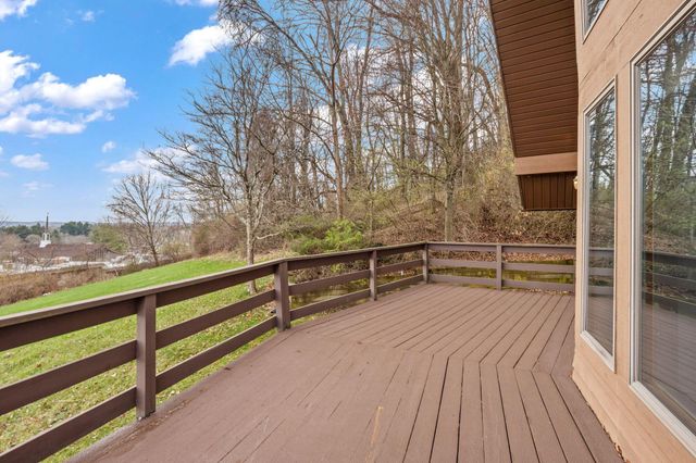 1445 Londondale, Newark, OH 43055