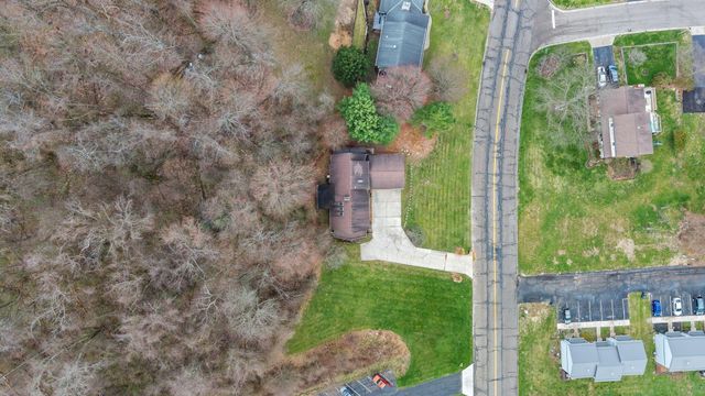 1445 Londondale, Newark, OH 43055