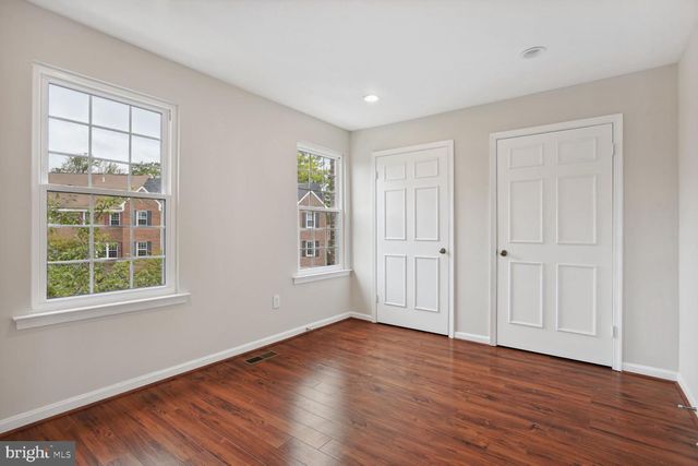 7782 MARSHALL HEIGHTS CT, Falls Church, VA 22043