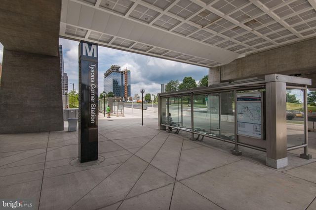 7782 MARSHALL HEIGHTS CT, Falls Church, VA 22043