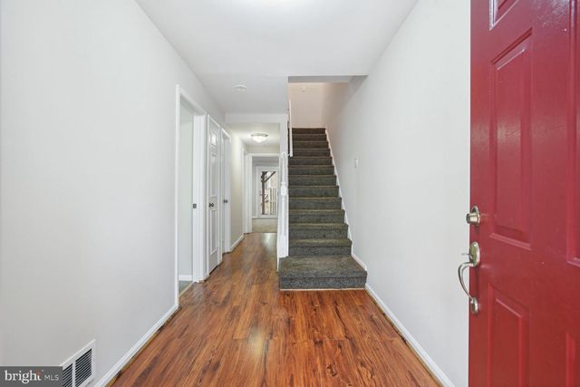 7782 MARSHALL HEIGHTS CT, Falls Church, VA 22043