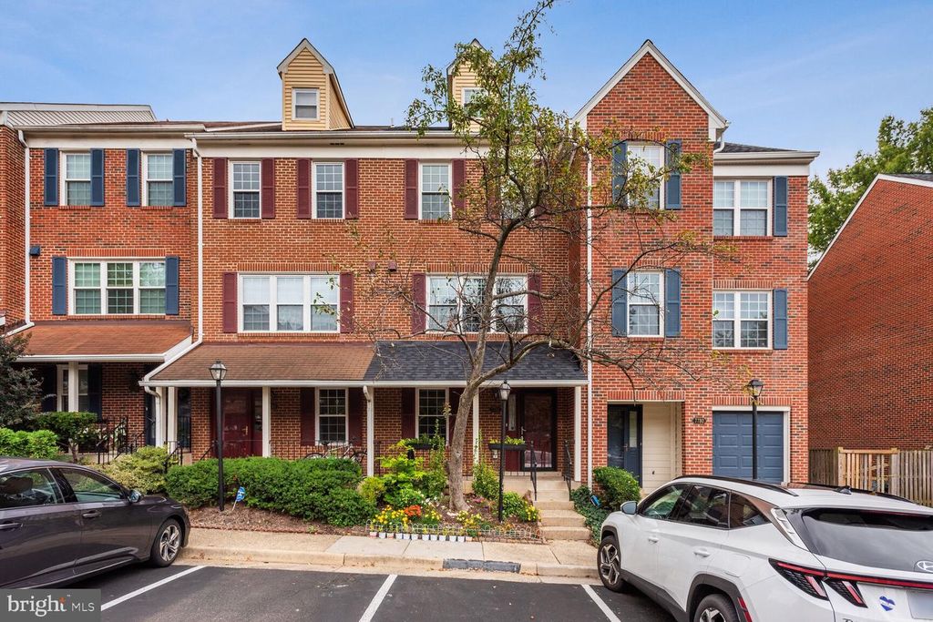 7782 MARSHALL HEIGHTS CT, Falls Church, VA 22043