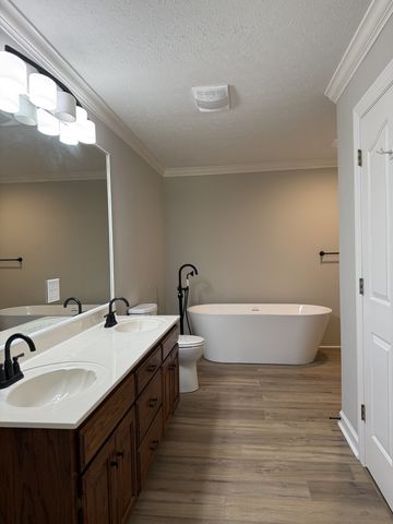 126 Simmons Ln, Shelbyville, TN 37160