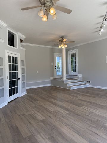126 Simmons Ln, Shelbyville, TN 37160
