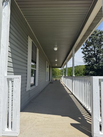 126 Simmons Ln, Shelbyville, TN 37160