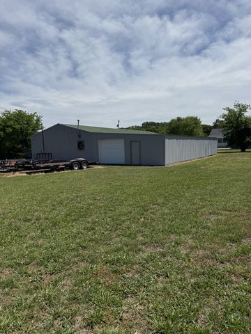 126 Simmons Ln, Shelbyville, TN 37160