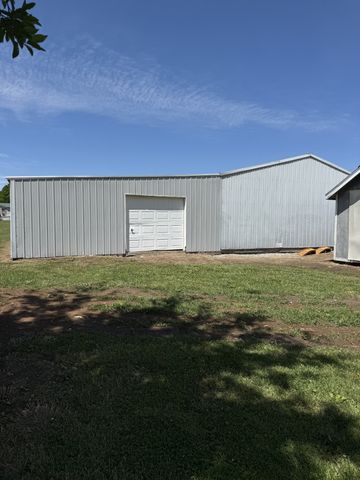 126 Simmons Ln, Shelbyville, TN 37160