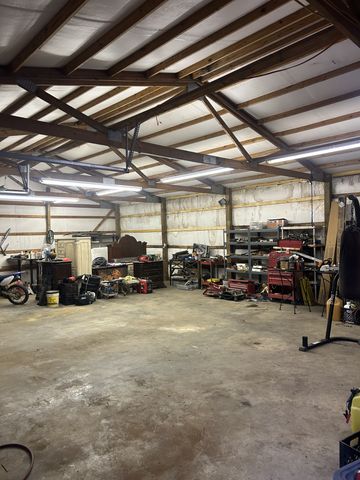 126 Simmons Ln, Shelbyville, TN 37160