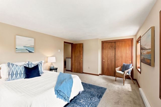37 Mountain St 37, Woburn, MA 01801
