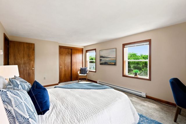 37 Mountain St 37, Woburn, MA 01801