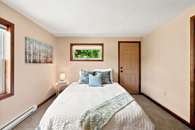 37 Mountain St 37, Woburn, MA 01801