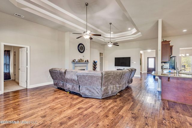 10546 Chapelwood Drive, Gulfport, MS 39503