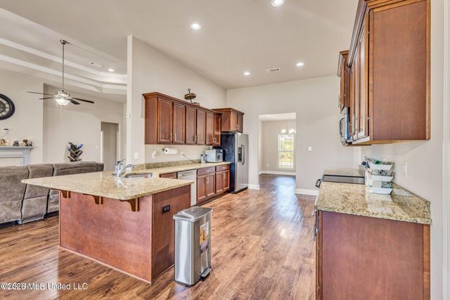 10546 Chapelwood Drive, Gulfport, MS 39503