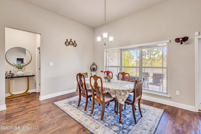 10546 Chapelwood Drive, Gulfport, MS 39503
