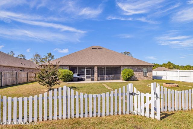 10546 Chapelwood Drive, Gulfport, MS 39503