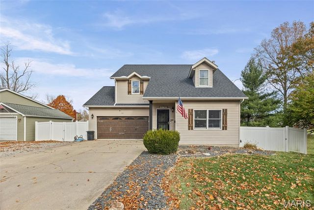 321 Jersey Street, Cottage Hills, IL 62018