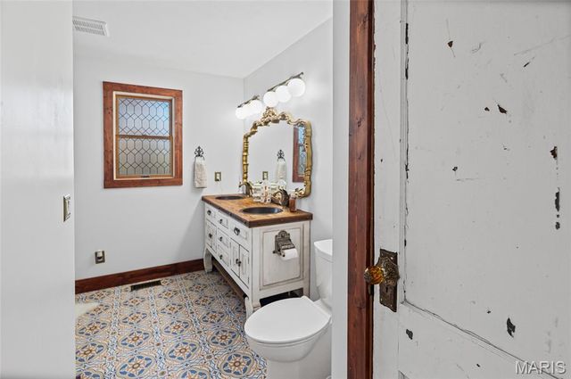 321 Jersey Street, Cottage Hills, IL 62018