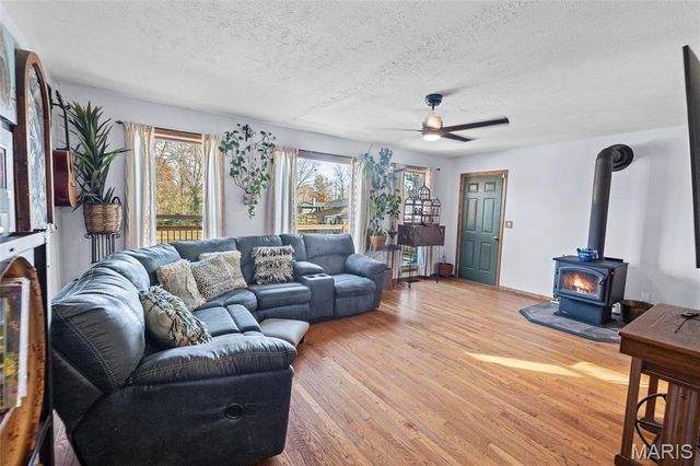 321 Jersey Street, Cottage Hills, IL 62018