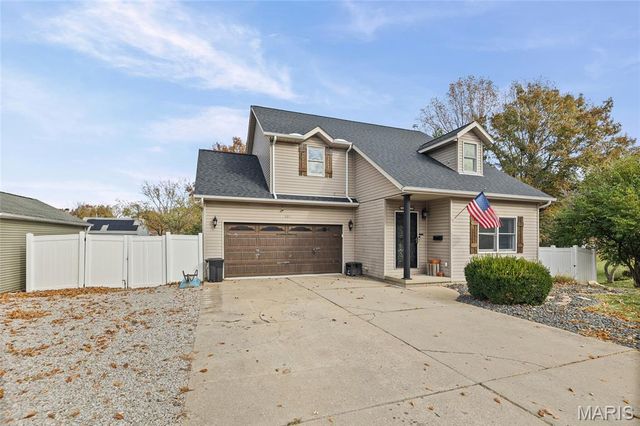 321 Jersey Street, Cottage Hills, IL 62018