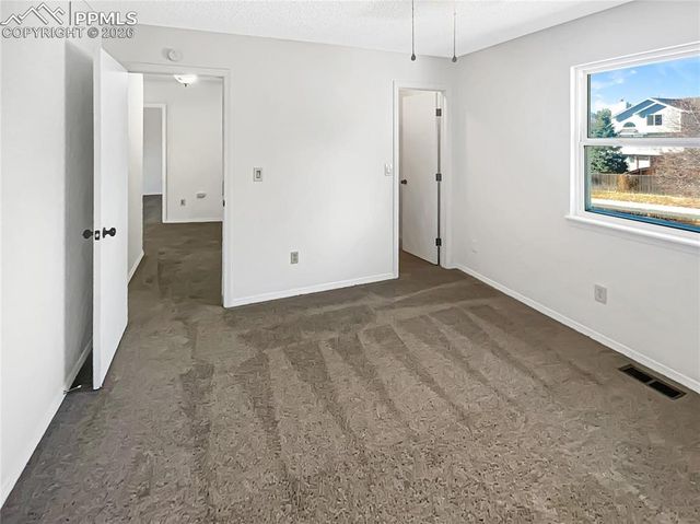 8634 Alpine Valley Drive, Colorado Springs, CO 80920