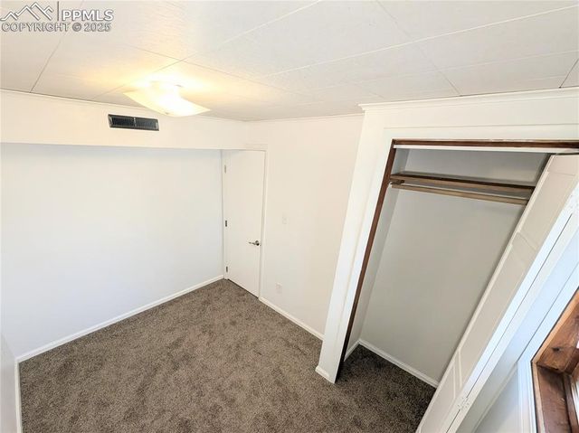 1218 MARTIN Drive, Colorado Springs, CO 80915