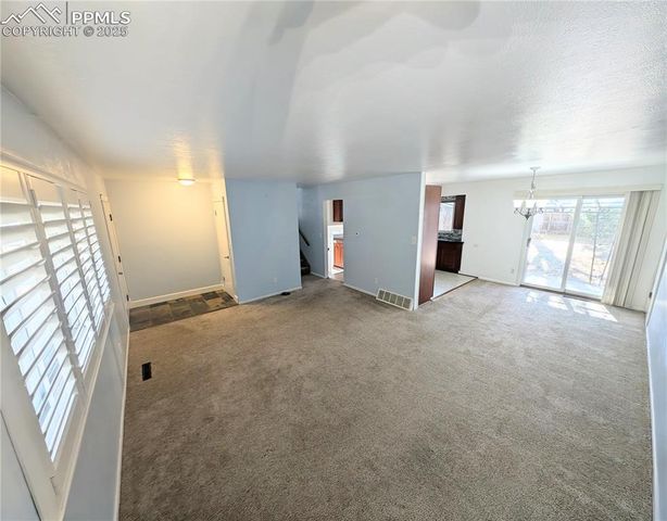 1218 MARTIN Drive, Colorado Springs, CO 80915