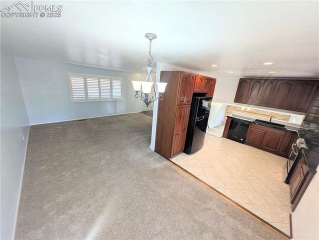 1218 MARTIN Drive, Colorado Springs, CO 80915