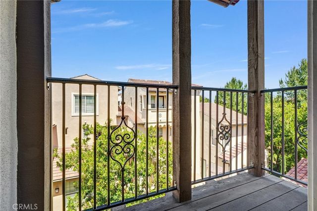 71 Tallowood, Irvine, CA 92620